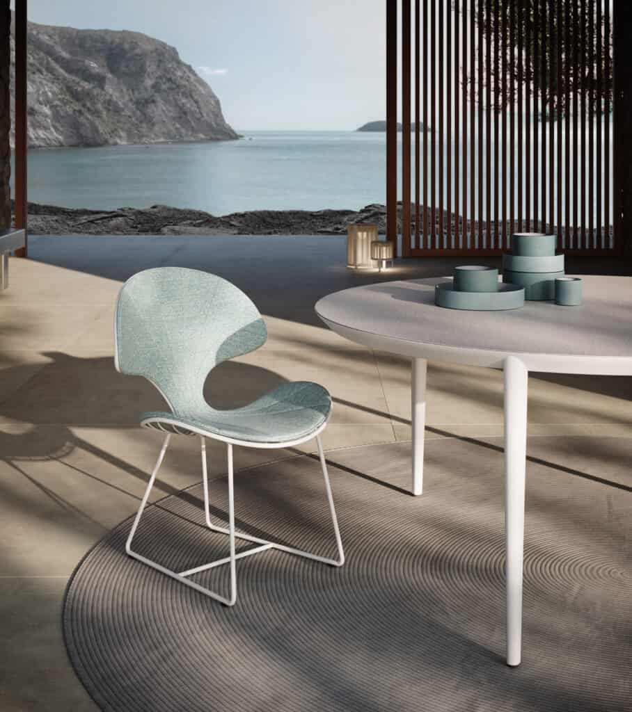 Foto Royal Botania U-Nite Dining Table & Ostrea Dining Chair