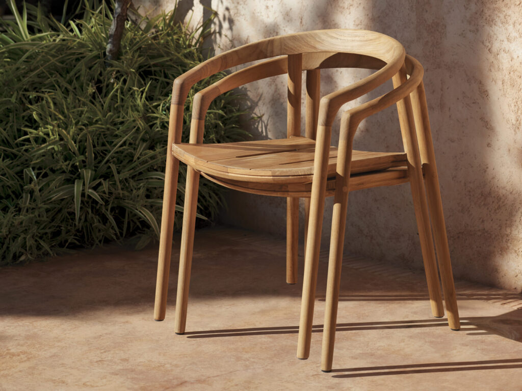 Manutti Solid dining chair Buitenstoelen en banken