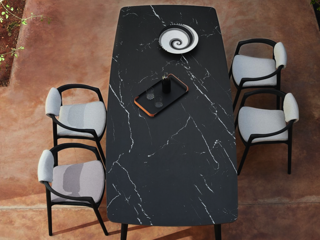 Manutti Torsa tafel Tuintafels