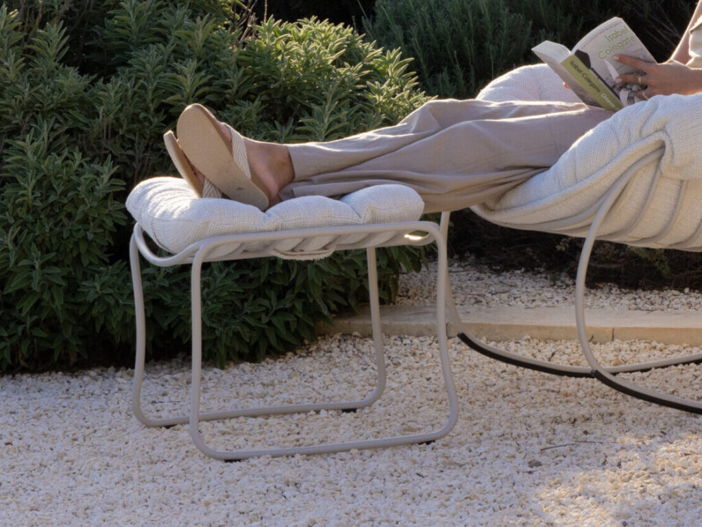 Royal Botania Folia footrest Buitenpoefs en voetbanken