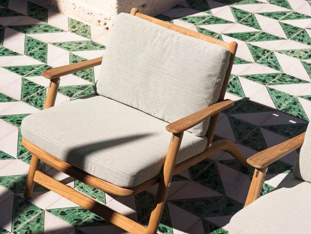 Roda Levante lounge chair Outdoor Relaxen en loungestoelen